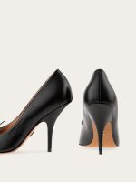 Ferragamo Soft bow pump - Image 2
